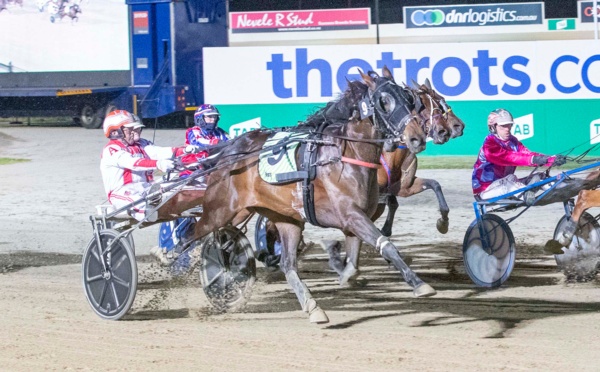 metrospective-tackles-stawell-melton-and-id19-as-the-monday-pod-fires-up