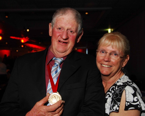 trots-legend-peter-manning-shares-his-story-on-tooth-be-told