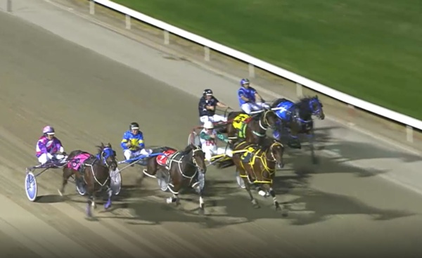 trots-review-double-for-danny-mickey-so-fine-albie-on-fire