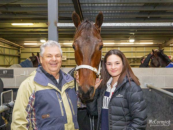 trots-review-lifes-a-breeze-as-winner-makes-rhys-day