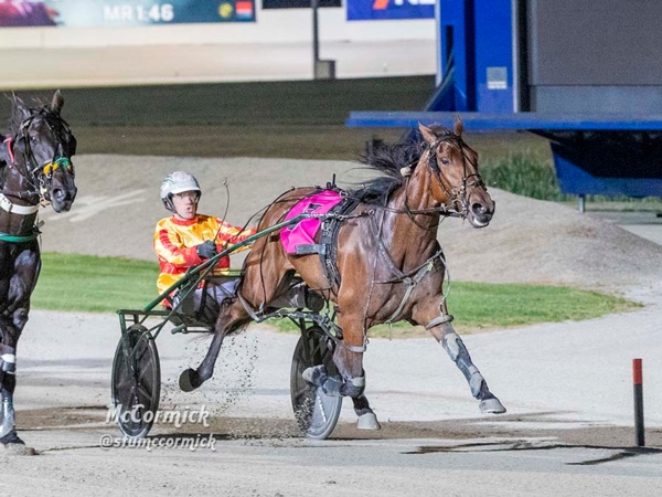 breeders-crown-sweet-finish-to-sugars-driving-dramas