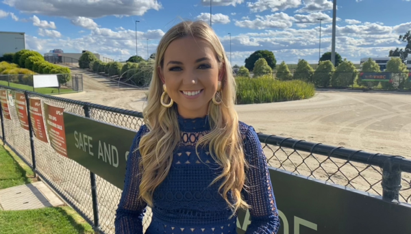 expanded-coverage-double-header-on-sky-racing-active