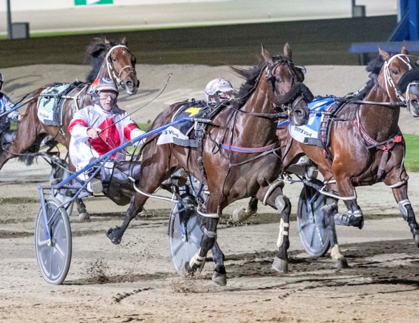 keith-enjoys-diamond-night-with-sweep-of-group-2-classics