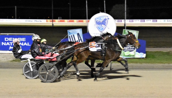 ten-out-of-ten-performance-from-phils-emerging-trotter