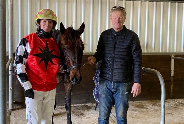gary-on-top-of-the-world-after-maiden-training-triumph