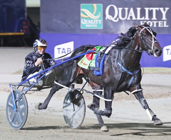 new-zealand-pacing-great-celebrated-with-melton-feature