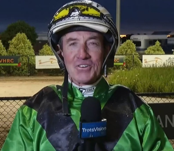 lang-with-three-in-a-very-interesting-shepp-trotters-cup