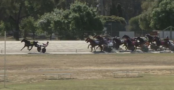 tab-punters-50k-collect-foiled-by-barnstorming-finish