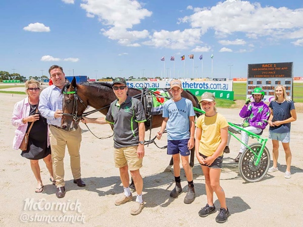 burns-backs-in-the-stars-of-tomorrow-to-shine-at-melton