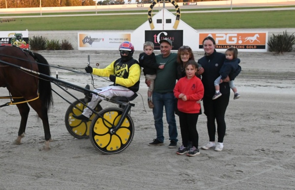 debono-swaps-riding-for-training-as-he-combines-with-a-good-mate