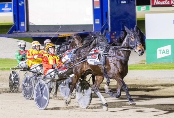 brilliant-vera-demolishes-rivals-with-dominant-display