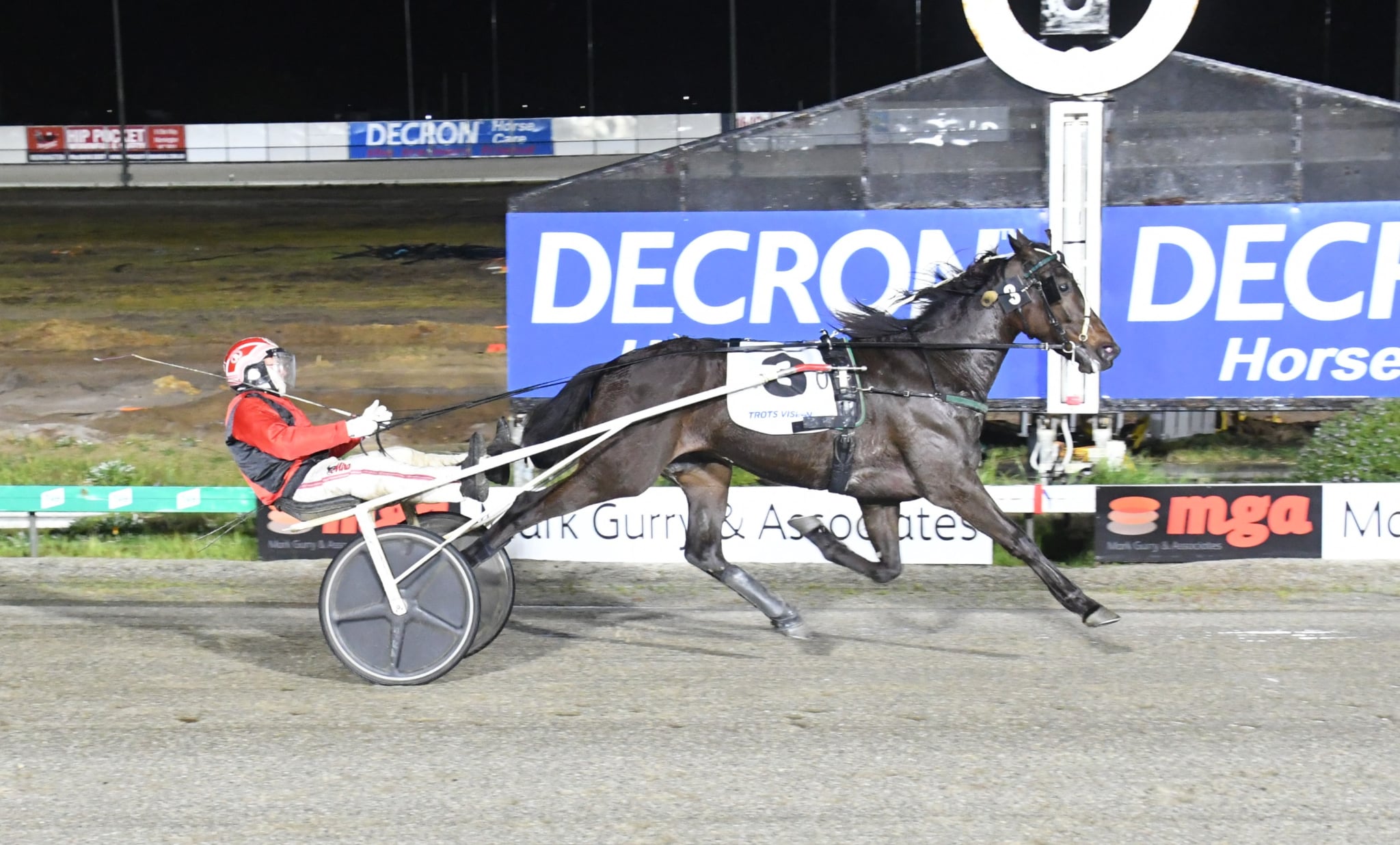 chris-alford-scores-five-victories-at-cranbourne