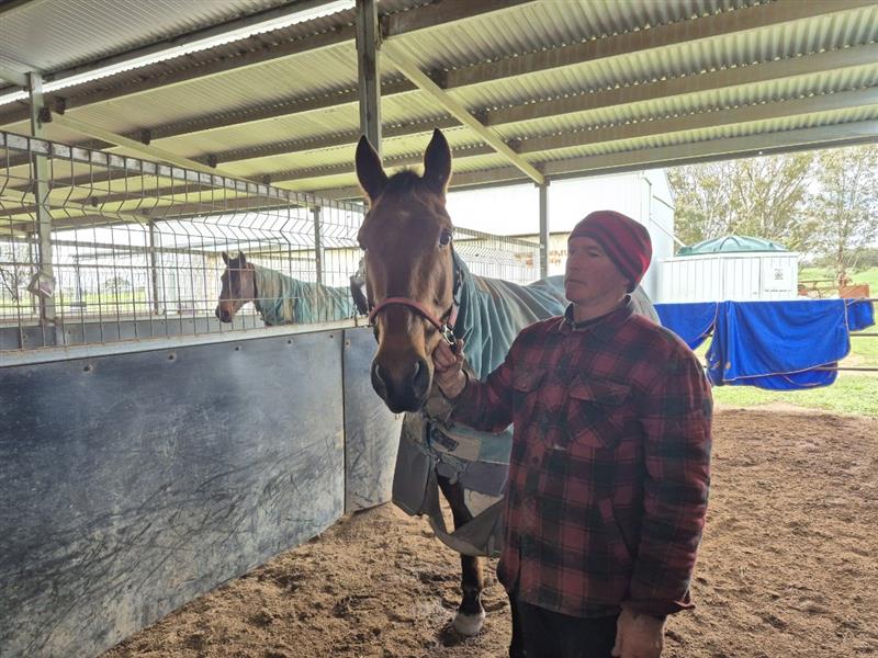 herbertsons-chase-first-vicbred-owners-scheme-voucher-at-terang