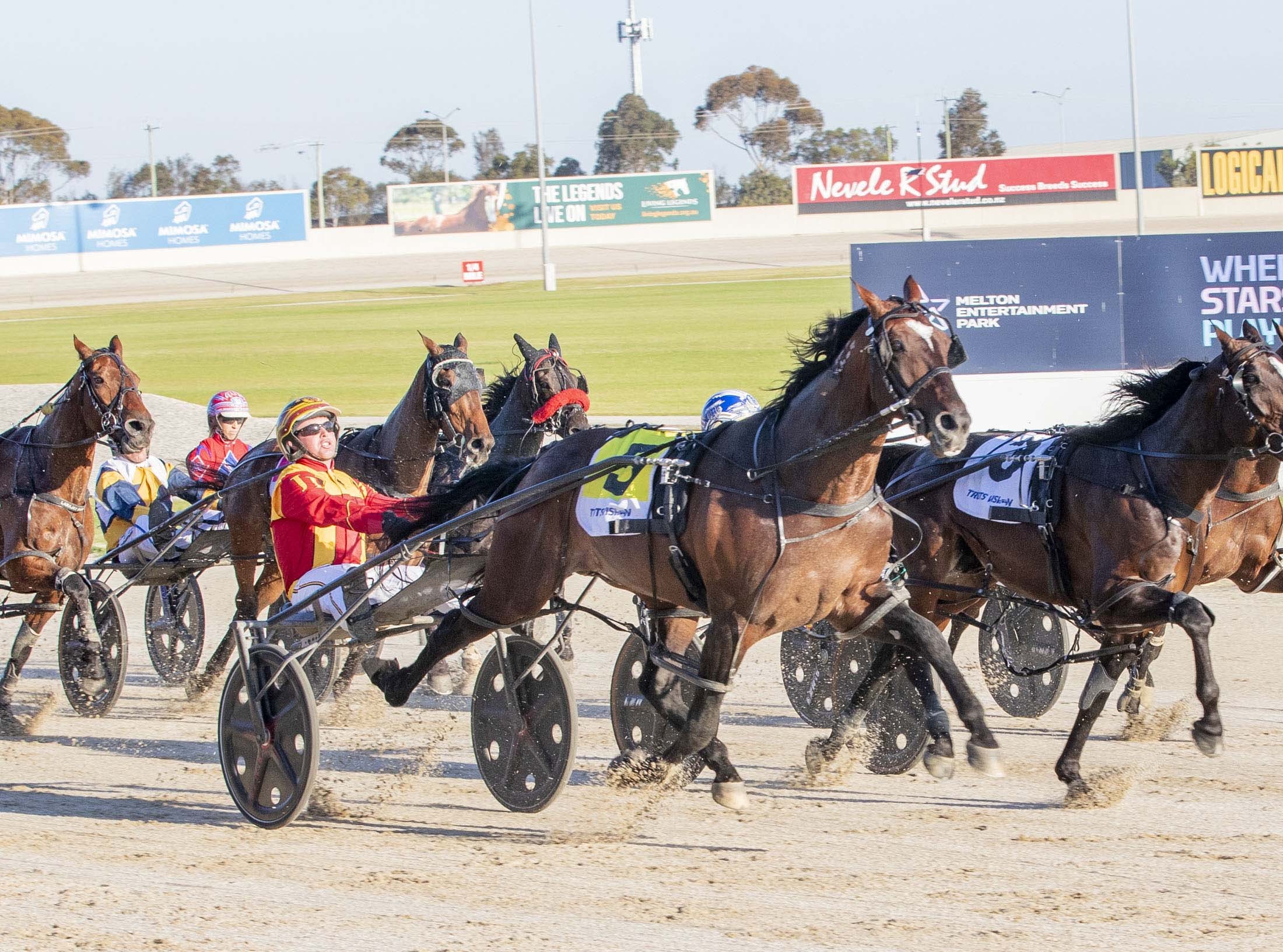 code-bailey-continues-comeback-with-second-straight-melton-success