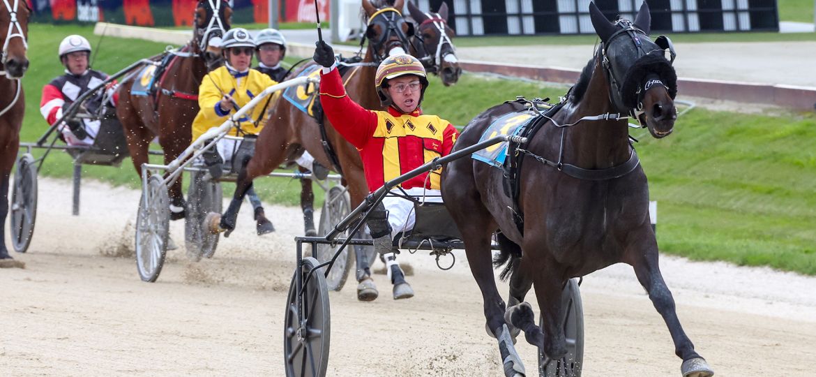 KEAYANG ZAHARA 039A8177 (5)