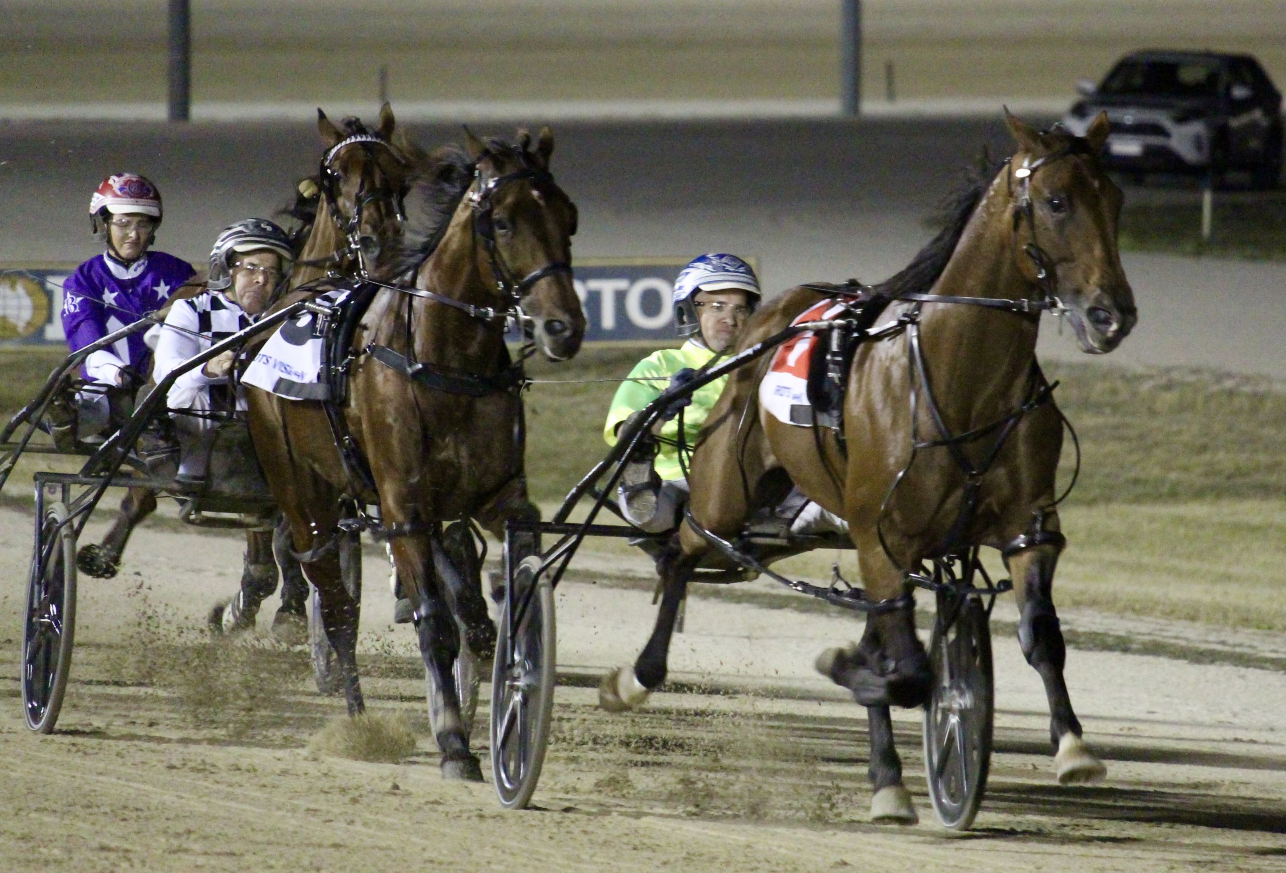 kingman-and-mccarthy-take-bonus-step-at-shepparton