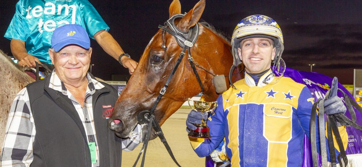 Race 6: Melton Park, Saturday 14-2-2026 Sportsbet A.G. Hunter Cup (Group 1)(No Nr.) Winner: Swayzee (2) Trainer: Jason Grimson; Driver: Cameron Hart photography: Stuart McCormick