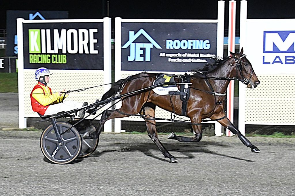 Ideal Frankie APG heat Ballarat (Claire Weston Photography)