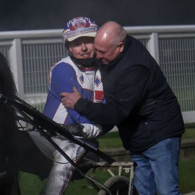 Hungry Hippo Raider Stakes with Alex Ashwood driver and father Rodney Ashwood