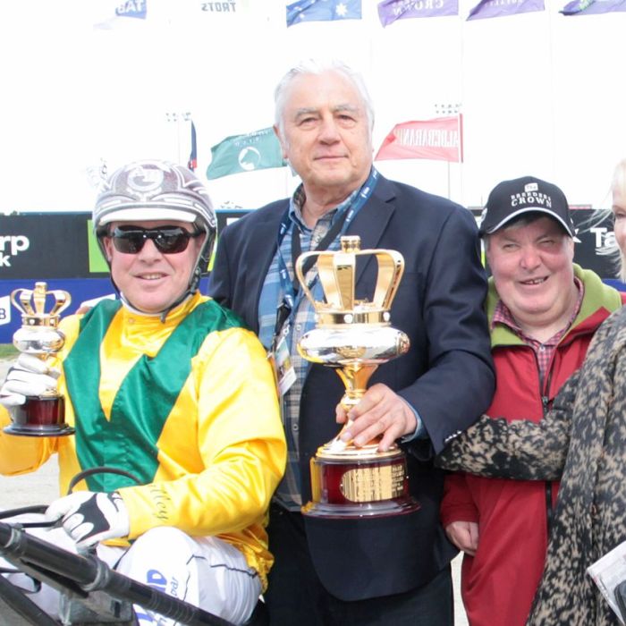 Kyvalley Kyrie Breeders Crown 2YO Trot Fillies Final_20160828 (1)