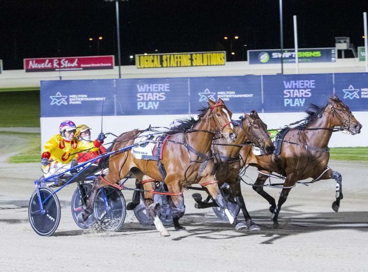 Vicbred finalists emerge after Saturday night action